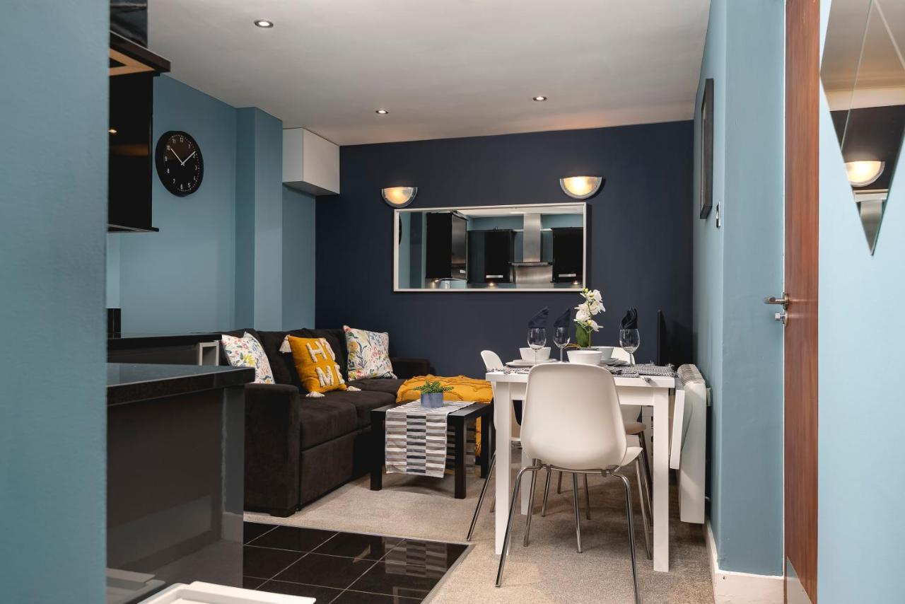 Lovely Brighton Apartments Moments Away From Royal Pavilion ภายนอก รูปภาพ